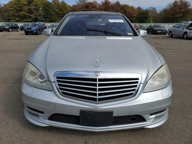 WDDNG9EB7DA522453 - 2013 MERCEDES-BENZ S 550 4MATIC SILVER photo 5