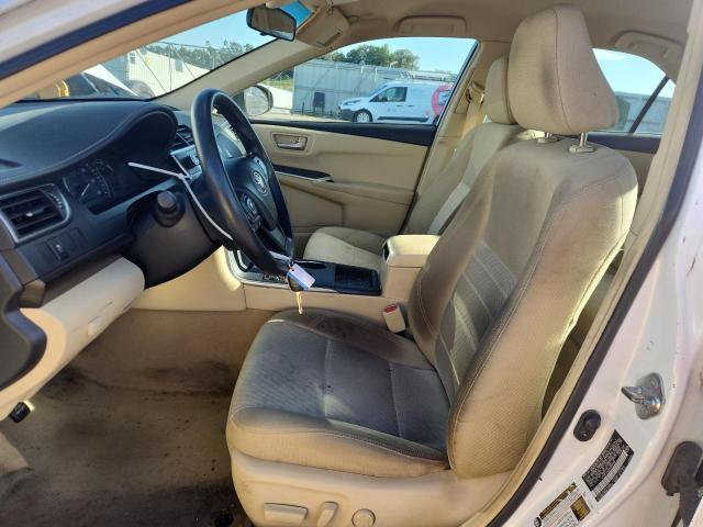 4T1BF1FK2FU986280 - 2015 TOYOTA CAMRY LE WHITE photo 7