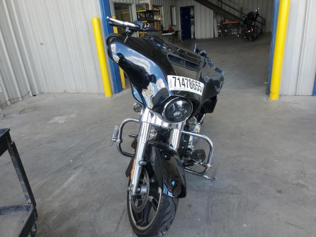 1HD1KBC18KB684574 - 2019 HARLEY-DAVIDSON FLHX BLACK photo 2