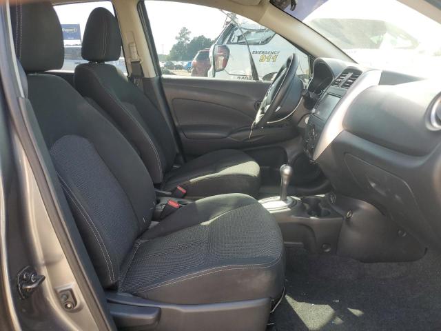 3N1CN7AP5KL839993 - 2019 NISSAN VERSA S Gri fotoğraf 7