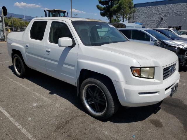 2HJYK16526H516933 - 2006 HONDA RIDGELINE RTL WHITE photo 4