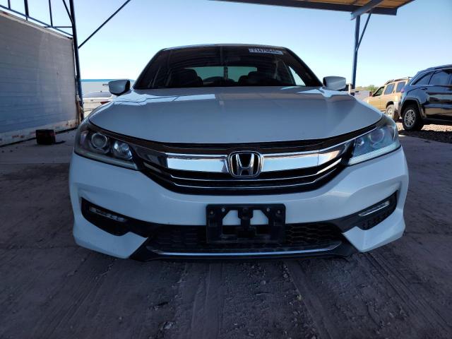 1HGCR2F52GA238584 - 2016 HONDA ACCORD SPORT თეთრი ფოტო 5