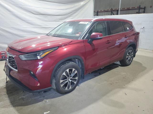 2022 TOYOTA HIGHLANDER XLE, 