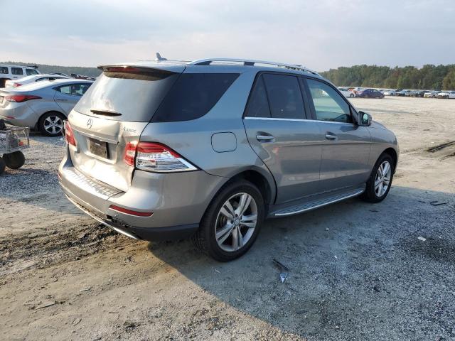 4JGDA5HB5FA596464 - 2015 MERCEDES-BENZ ML 350 4MATIC GRAY photo 3