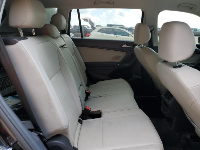 3VV3B7AX9LM017538 - 2020 VOLKSWAGEN TIGUAN SE 黑色 照片 11