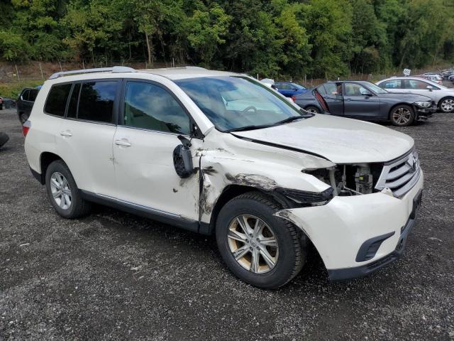 5TDBK3EH2DS223890 - 2013 TOYOTA HIGHLANDER BASE Սպիտակ լուսանկար 4
