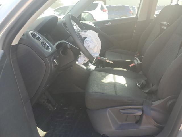WVGAV7AX3BW558740 - 2011 VOLKSWAGEN TIGUAN S Gümüş foto 7