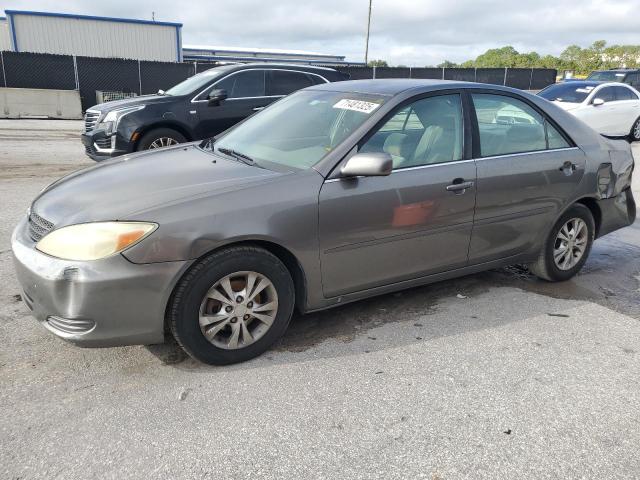 2004 TOYOTA CAMRY LE, 