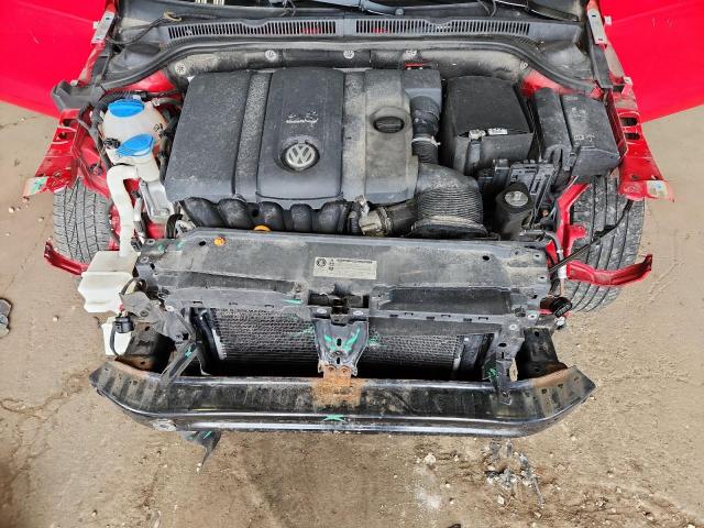 3VWDX7AJ5CM347898 - 2012 VOLKSWAGEN JETTA SE RED photo 11