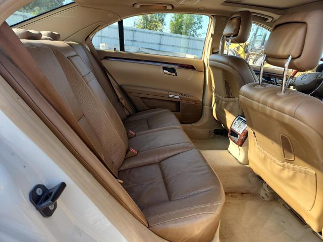 WDDNG86X68A174381 - 2008 MERCEDES-BENZ S 550 4MATIC WHITE photo 10