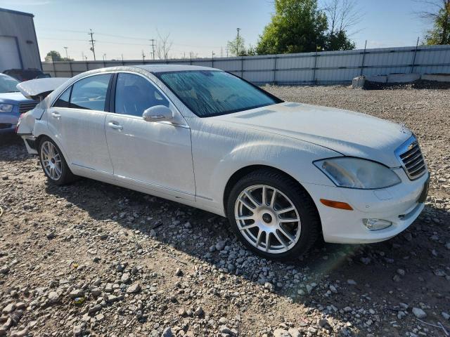 WDDNG86X68A174381 - 2008 MERCEDES-BENZ S 550 4MATIC WHITE photo 4