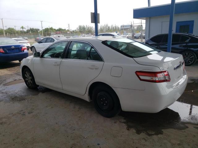 4T1BF3EK3AU537602 - 2010 TOYOTA CAMRY BASE WHITE photo 2