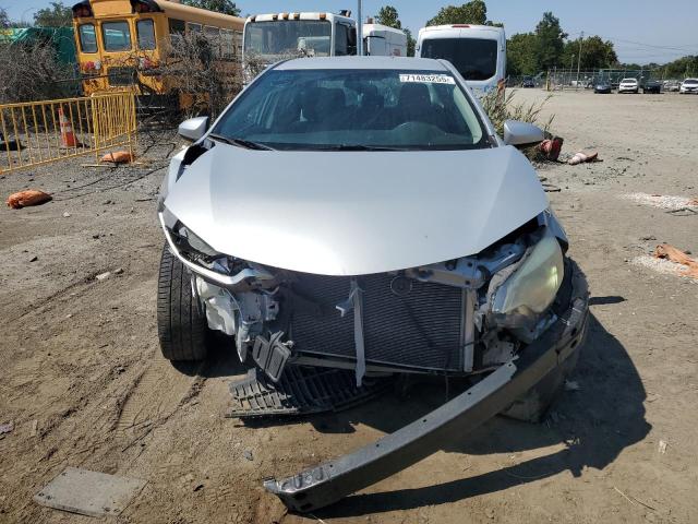 2T1BURHE3FC322468 - 2015 TOYOTA COROLLA L SILVER photo 5