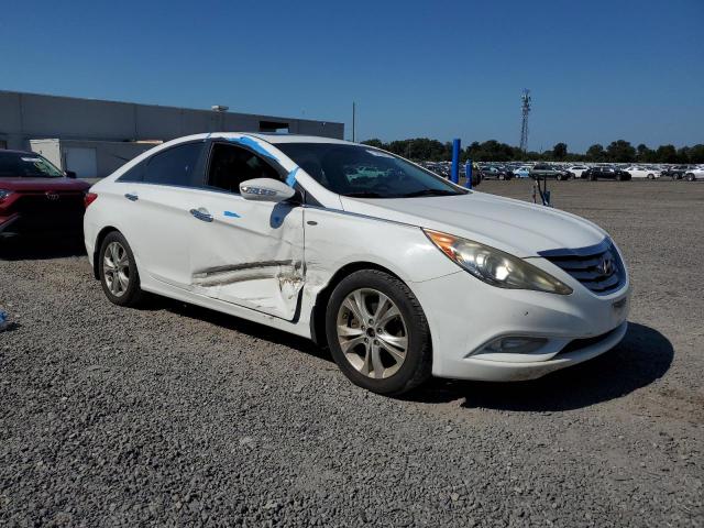 5NPEC4ACXBH113084 - 2011 HYUNDAI SONATA SE WHITE photo 4