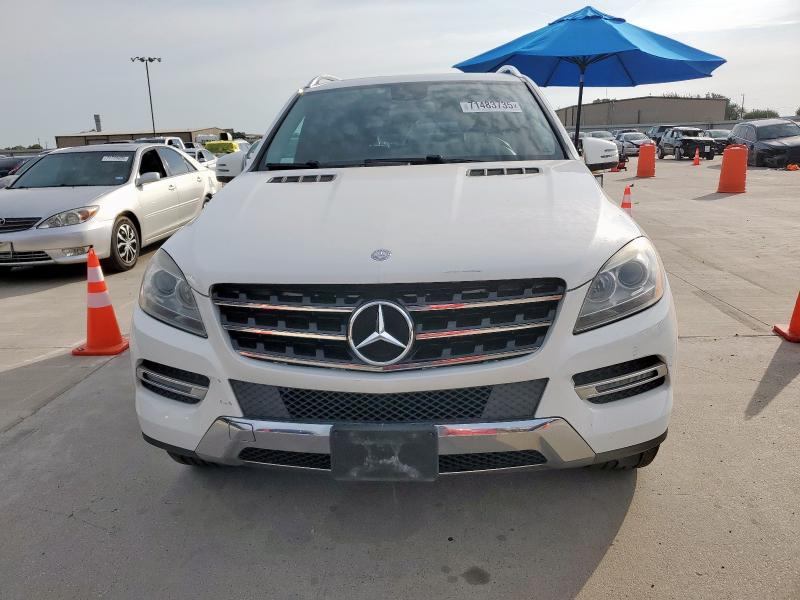 4JGDA5HB2FA458977 - 2015 MERCEDES-BENZ ML 350 4MATIC WHITE photo 5