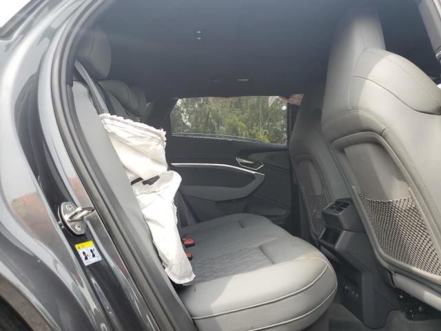 WA13CBGE7NB040728 - 2022 AUDI E-TRON SPORTBACK PRESTIGE BLACK photo 11