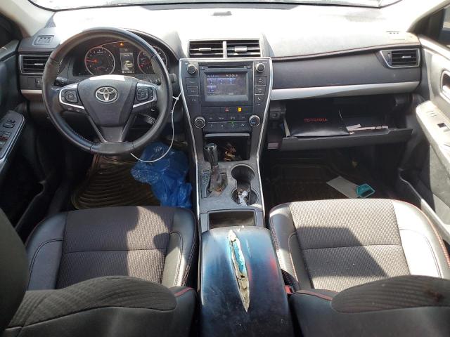 4T1BF1FK3HU454104 - 2017 TOYOTA CAMRY LE 灰色 照片 8