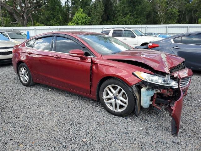 3FA6P0H74GR266421 - 2016 FORD FUSION SE RED photo 4