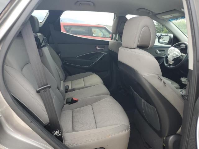 5NMZU3LB7JH083177 - 2018 HYUNDAI SANTA FE S GRAY photo 11