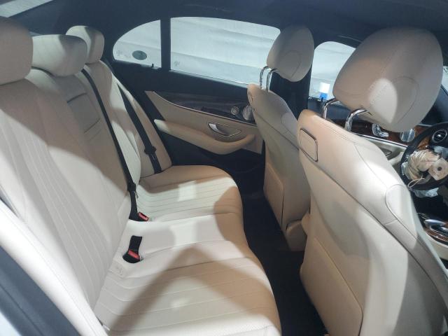 WDDZF6JB2KA490193 - 2019 MERCEDES-BENZ E 450 4MATIC WHITE photo 10