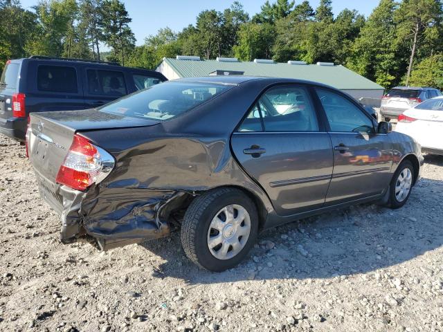 4T1BE32K82U596136 - 2002 TOYOTA CAMRY LE GRAY photo 3