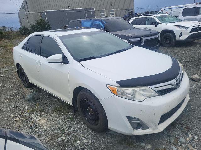 4T1BK1FK7CU514664 - 2012 TOYOTA CAMRY SE Blanc photo 4