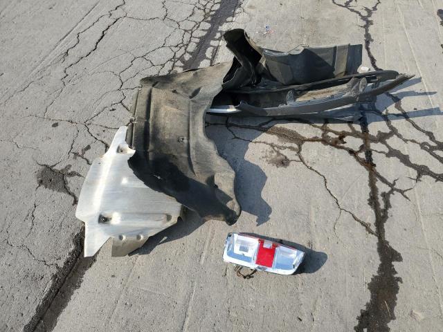 1GCGTEEN3K1357354 - 2019 CHEVROLET COLORADO ZR2 WHITE photo 12