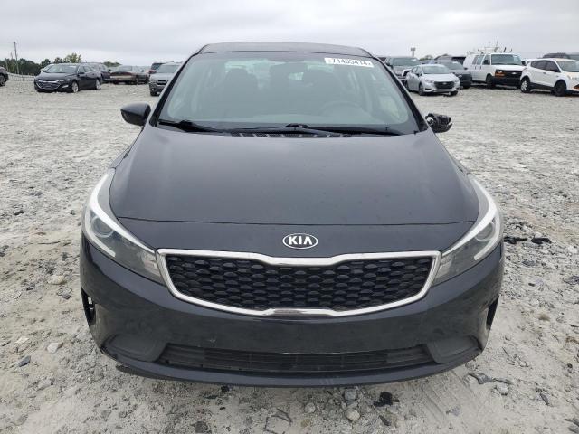 3KPFK4A70JE195548 - 2018 KIA FORTE LX BLACK photo 5