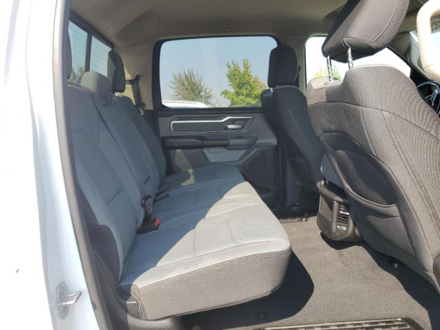 1C6SRFMT9KN742139 - 2019 RAM 1500 BIG HORN/LONE STAR WHITE photo 10