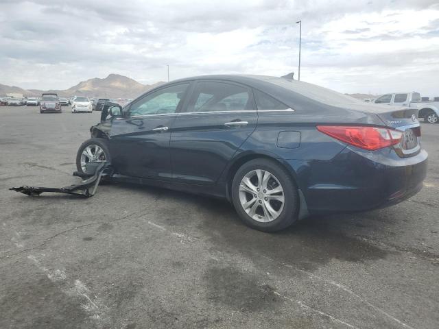 5NPEC4AC2BH140005 - 2011 HYUNDAI SONATA SE BLUE photo 2