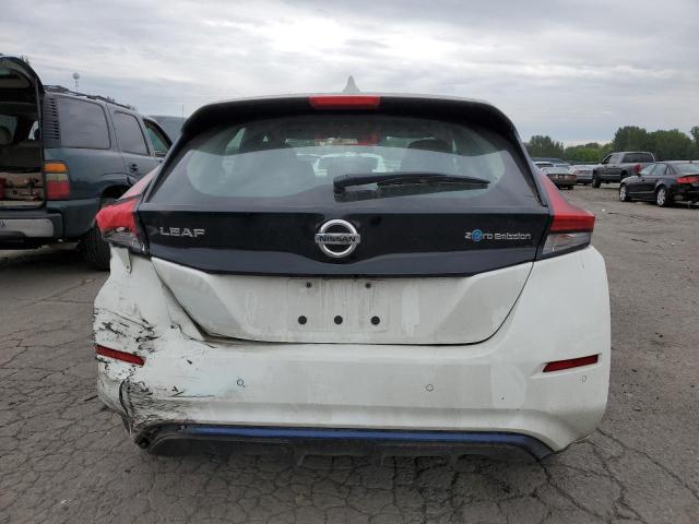 1N4AZ1BV8NC562216 - 2022 NISSAN LEAF S WHITE photo 6