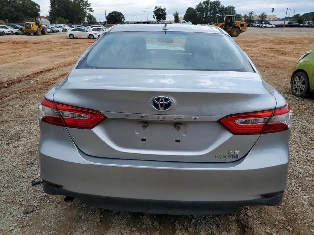 4T1B31HK5JU002280 - 2018 TOYOTA CAMRY LE SILVER photo 6