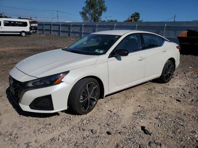 2024 NISSAN ALTIMA SR, 