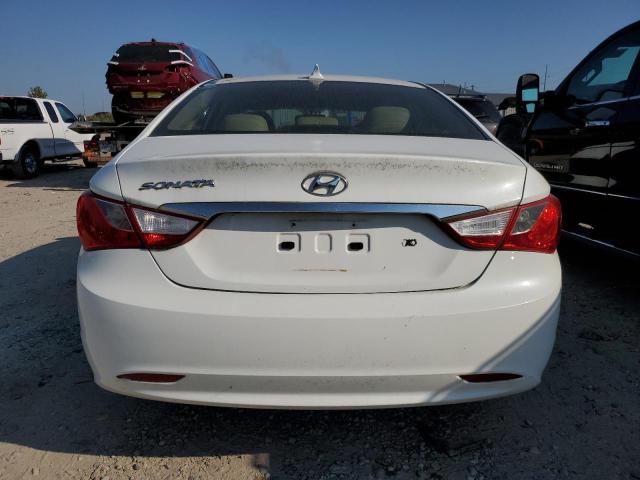 5NPEB4AC4BH228329 - 2011 HYUNDAI SONATA GLS WHITE photo 6