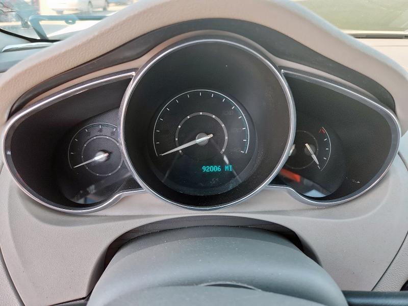 1G1ZA5EU2BF158281 - 2011 CHEVROLET MALIBU LS WHITE photo 9