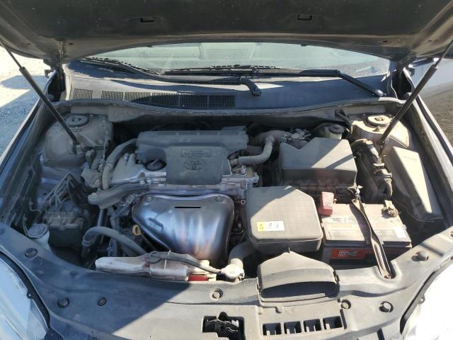 4T1BF1FK8HU636526 - 2017 TOYOTA CAMRY LE GRAY photo 11