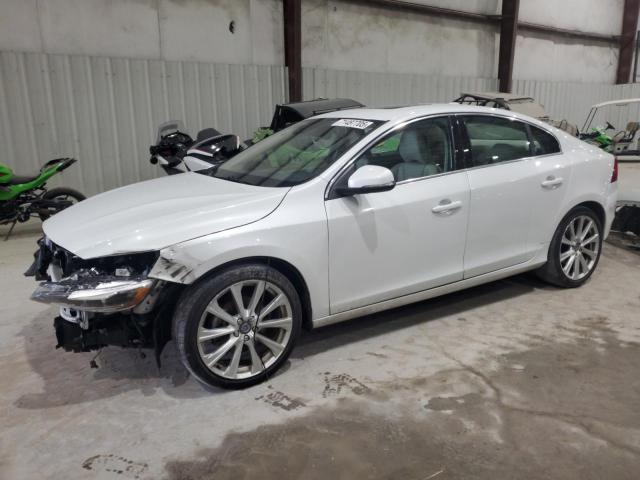 2016 VOLVO S60 PLATINUM, null