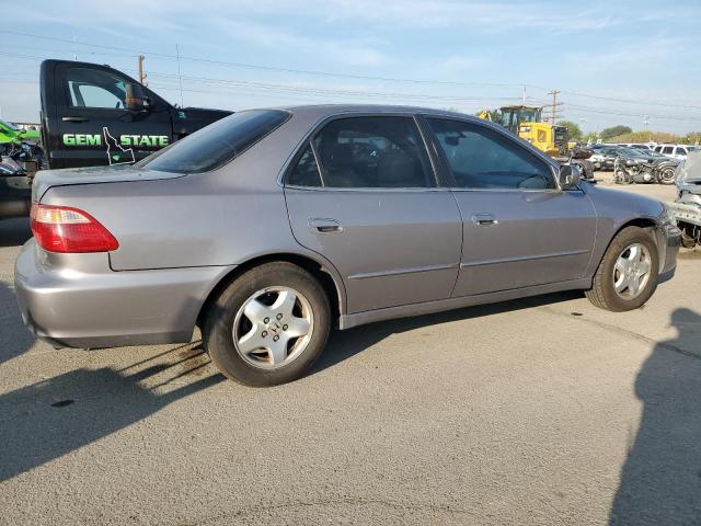 1HGCG1655YA097723 - 2000 HONDA ACCORD EX SILVER photo 3