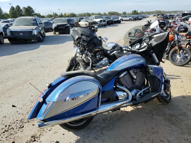 5VPTW36N3E3028110 - 2014 VICTORY MOTORCYCLES CROSS COUN TOUR BLUE photo 4