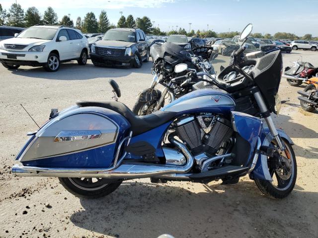 5VPTW36N3E3028110 - 2014 VICTORY MOTORCYCLES CROSS COUN TOUR BLUE photo 6