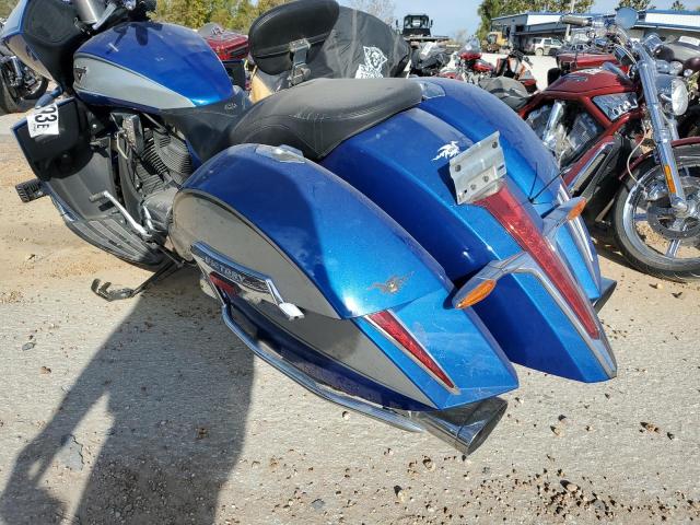 5VPTW36N3E3028110 - 2014 VICTORY MOTORCYCLES CROSS COUN TOUR BLUE photo 9