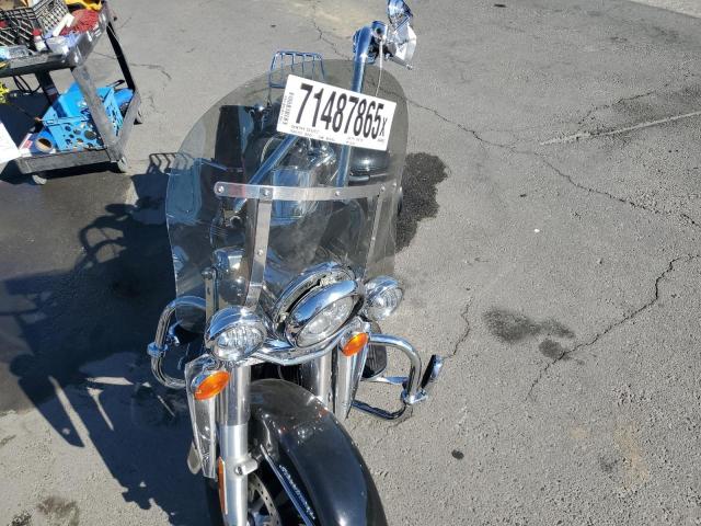 1HD1FBC17HB649344 - 2017 HARLEY-DAVIDSON FLHR ROAD KING BLACK photo 5