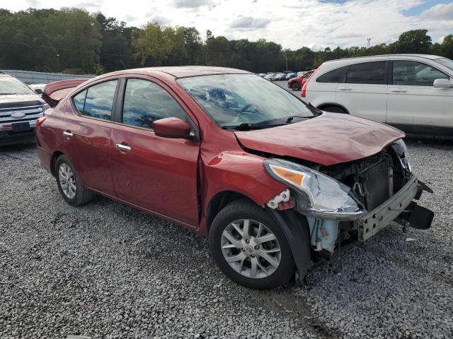 3N1CN7AP9JL871389 - 2018 NISSAN VERSA S RED photo 4