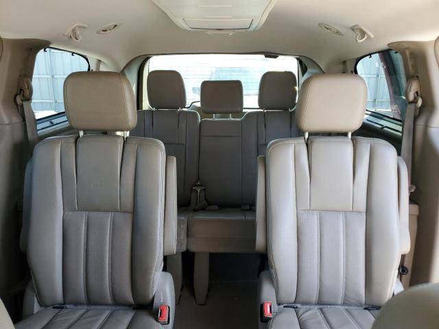 2C4RC1CG6CR307616 - 2012 CHRYSLER TOWN & COU TOURING L RED photo 10