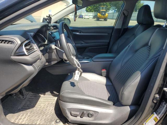 4T1B11HK5JU075574 - 2018 TOYOTA CAMRY L BLACK photo 7