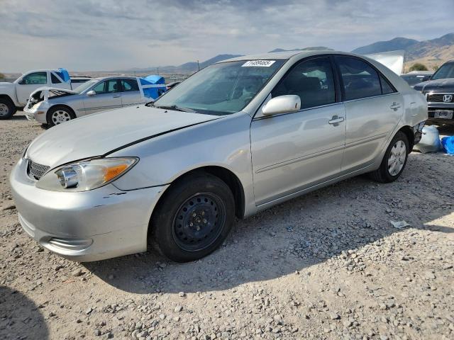 2002 TOYOTA CAMRY LE, 