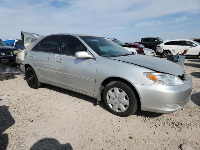4T1BE32K02U024221 - 2002 TOYOTA CAMRY LE SILVER photo 4
