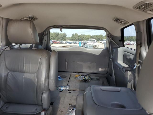5TDYK4CC5AS312789 - 2010 TOYOTA SIENNA XLE SILVER photo 10