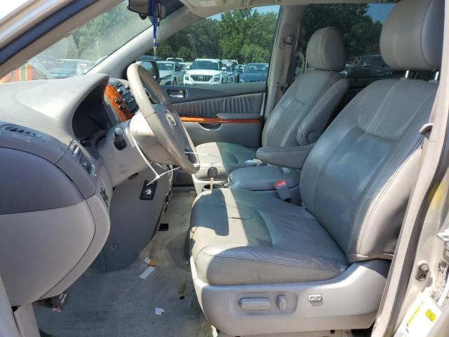 5TDYK4CC5AS312789 - 2010 TOYOTA SIENNA XLE SILVER photo 7