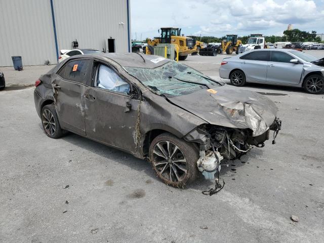 5YFBURHE2HP619461 - 2017 TOYOTA COROLLA L GRAY photo 4